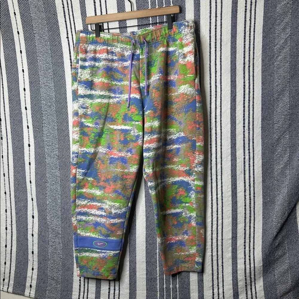 Nike Essential Fleece Jogger Sweatpants - Picture 2 of 5